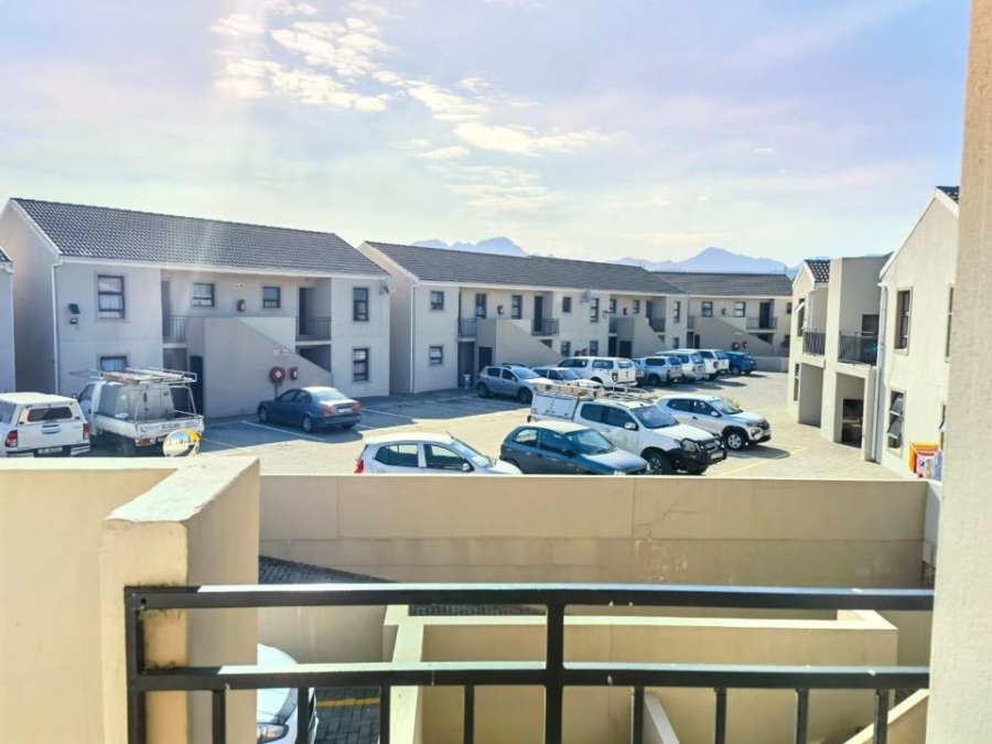 2 Bedroom Property for Sale in Fairview Golf Estate Western Cape